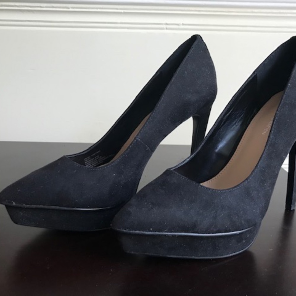 Bcbgeneration V-Tip Platform Heels - image 1